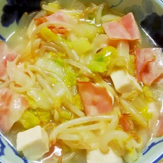 ベーコンと白菜、もやし、豆腐のとろ～り煮